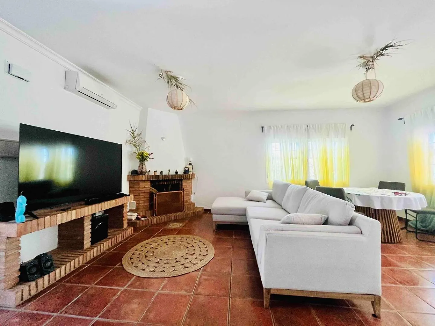 House Of Happiness Hotel El Puerto de Santa Maria 0*,